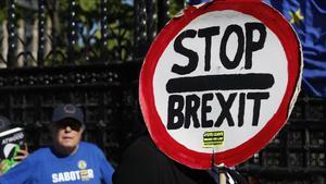 Protesta contra el ’brexit’ ante Westminster, ayer.