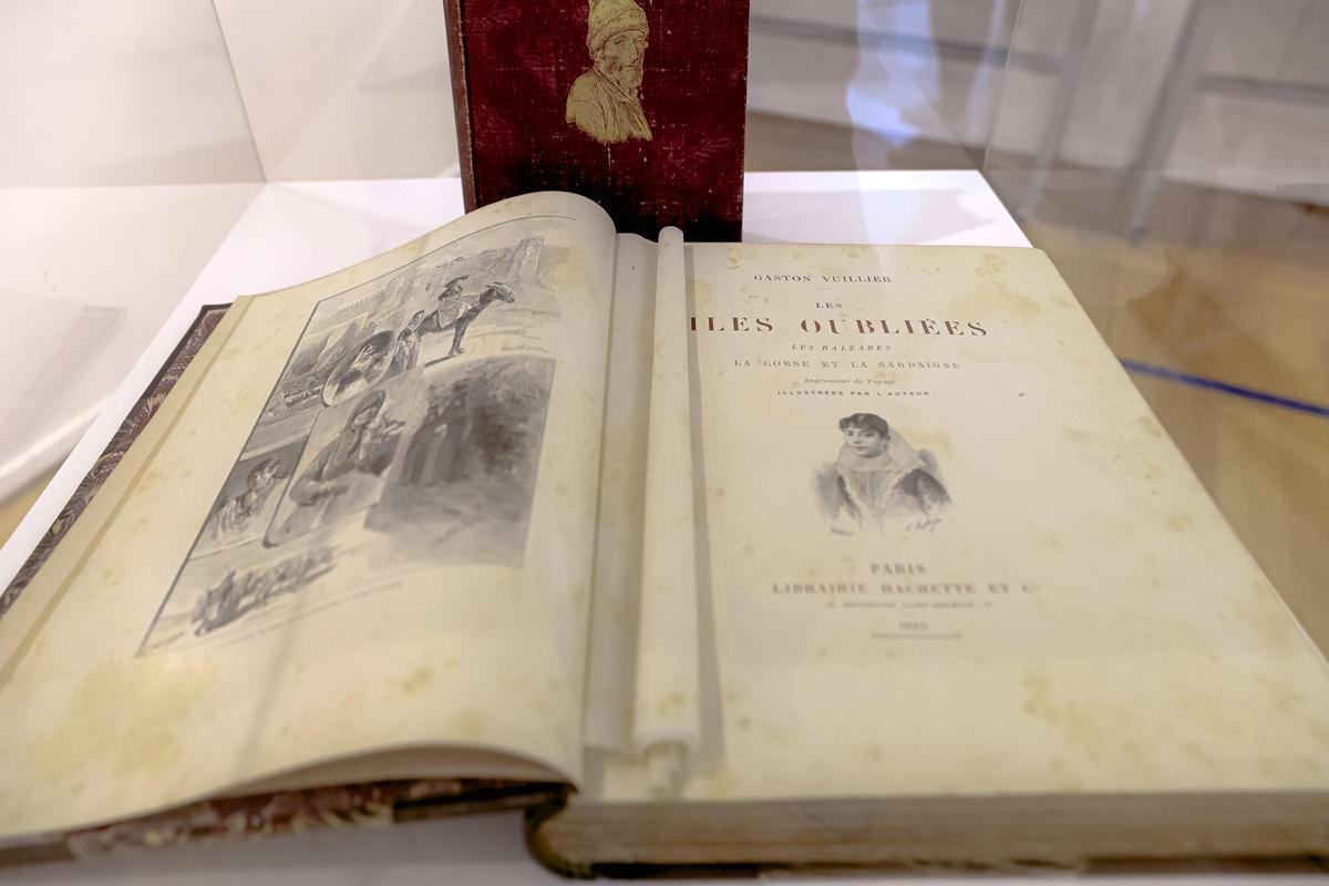 Die Ausstellung umfasst viele alte Schätzchen