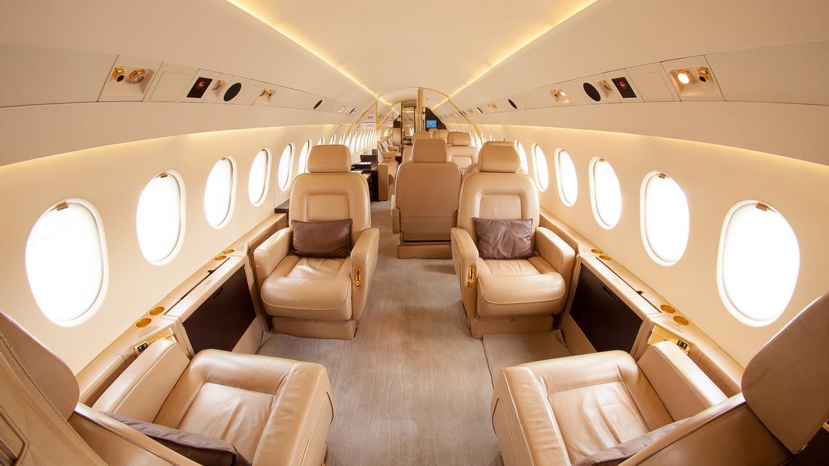 Así es el avión privado más caro del mundo: tiene 10 suites, cocina y enfermería