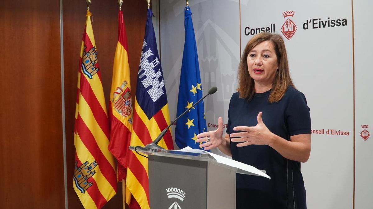 Francina Armengol presentó el decreto ley del taxi en Ibiza el pasado 16 de mayo