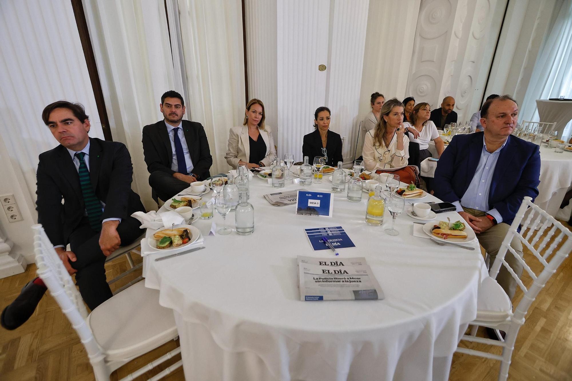 Foro sobre 'Conectividad turística' de EL DÍA y la CEOE