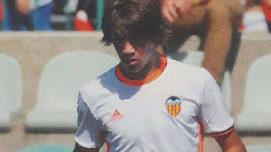 El Valencia CF renueva al hijo de Braulio Vázquez