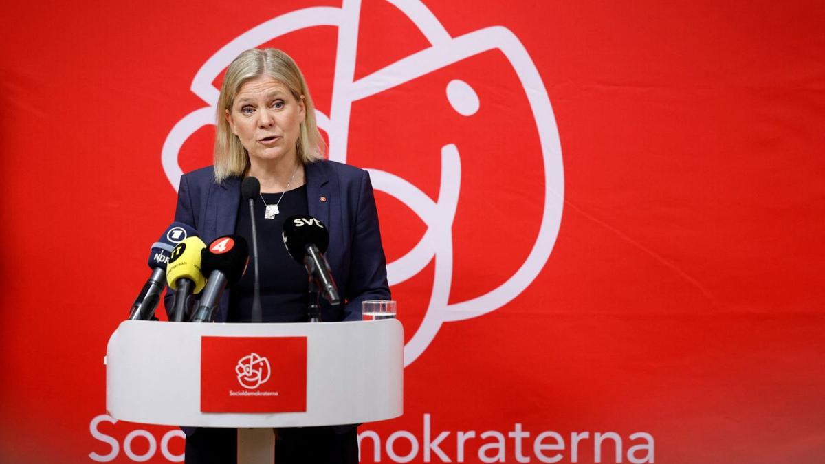 La primera ministra sueca, Magdalena Andersson, anunciant el suport del Govern a entrar a l’OTAN. | REUTERS