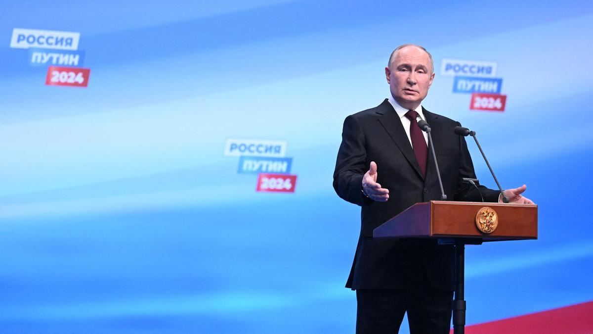 El presidente ruso Vladimir Putin durante su comparecencia con los medios de comunicaciónen Moscú.