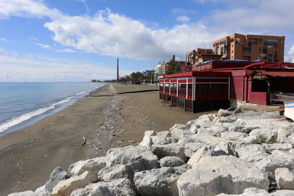 Playas cerradas en Málaga en el inicio de la primavera