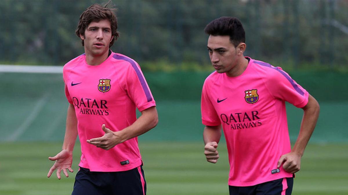 Sergi Roberto y Munir, durante un entrenamiento en la ciudad deportiva del Barça