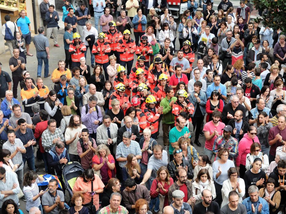 Concentració de rebuig de la violència policial de l'1-O a Figueres