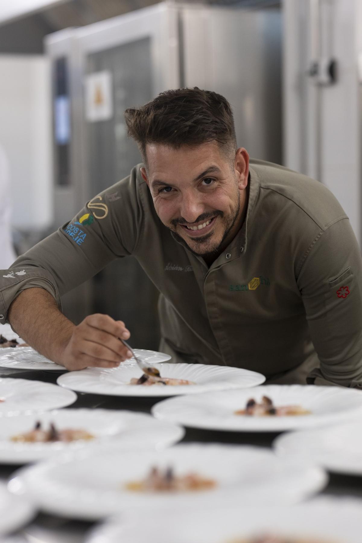 El chef Adrián Bosch, durante el evento.