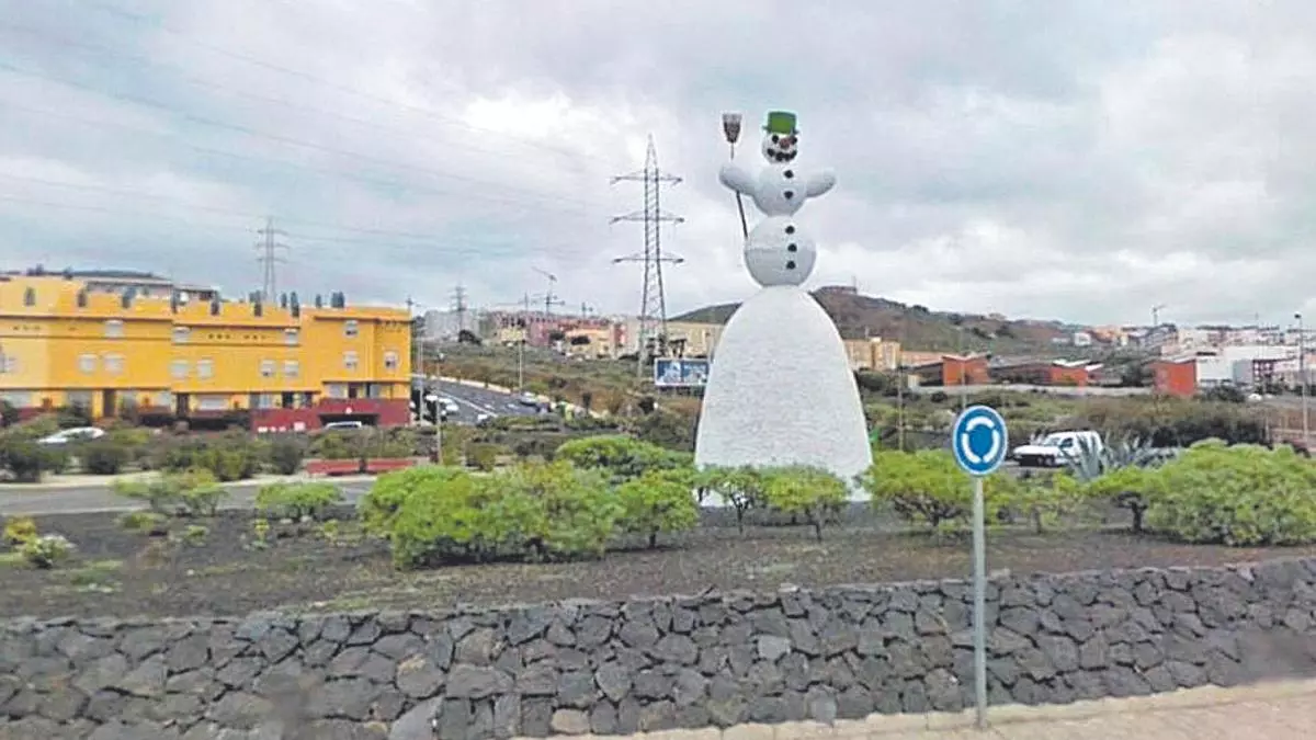 ¿Sabes cuál es la rotonda más fea de España? Está en Tenerife y tiene mucho que ver con el invierno