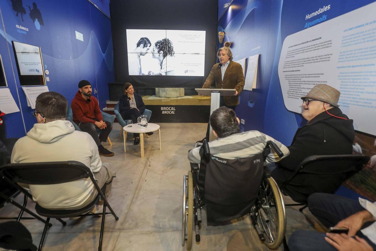 Iván Carbonell da visibilidad a los cuidadores del centro San Rafael