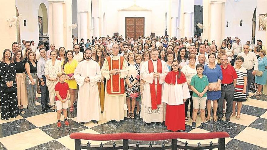 Medio centenar de bujalanceños se confirman en la Catedral de la Campiña