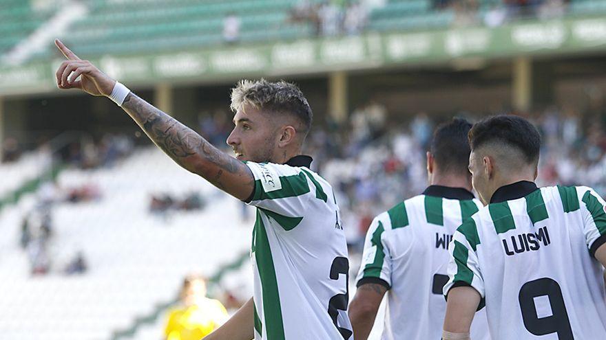 Antonio Casas festeja el último gol marcado por el Córdoba en Liga: el 4-1 al San Fernando.