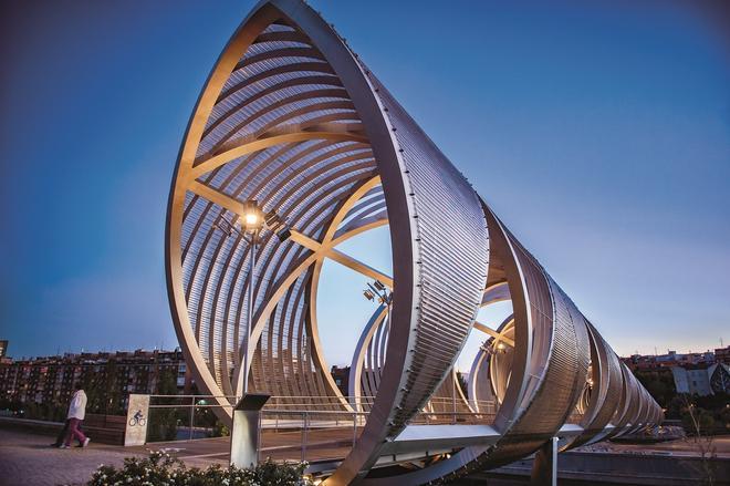 Puente de Arganzuela, en Madrid Río.