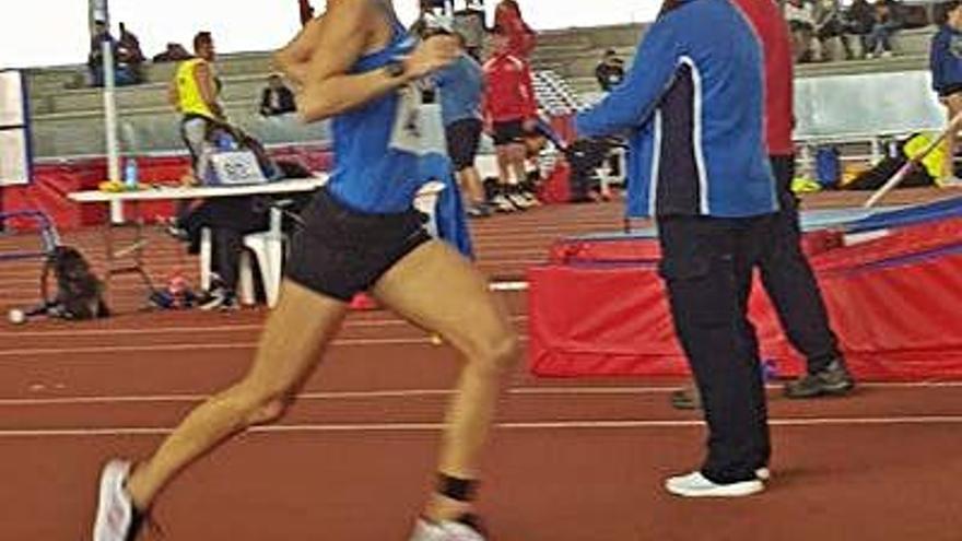 Teresa Herráez compitió en la pista cubierta de Salamanca.