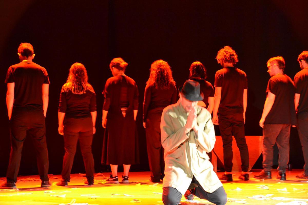 Teatro para adultos.