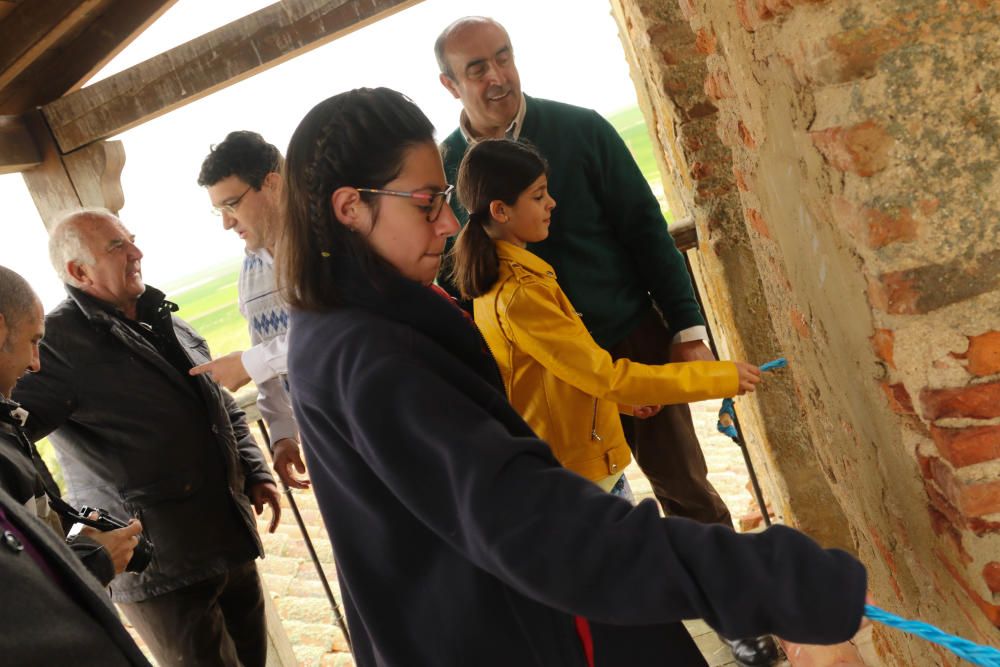 Repique de campanas en Otero de Sariegos