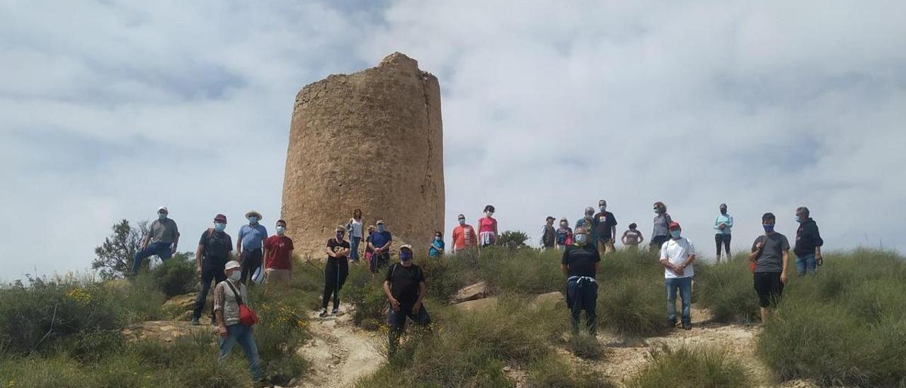 Una marcha para reivindicar la restauración de la Torre de Reixes