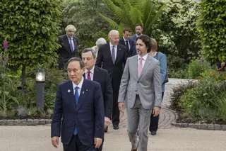 El G7 se compromete a acabar con las importaciones de petróleo ruso