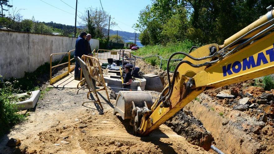El PP denuncia el retraso de la obra de saneamiento en Area de Bon