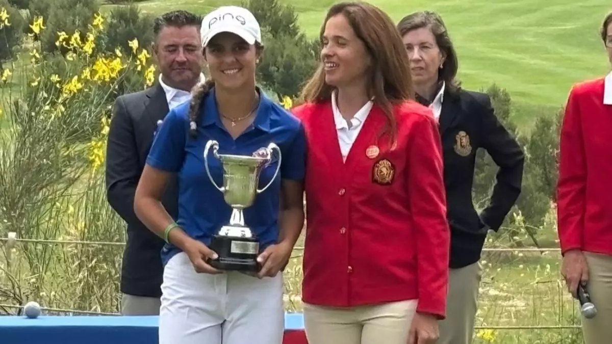 Adriana Garc赤a Terol fa hist辰ria i es corona campiona d*Espanya Absoluta