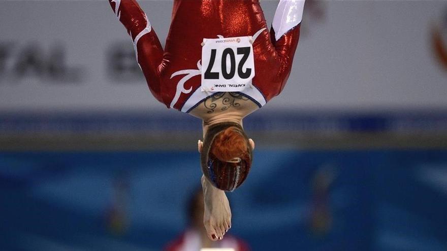 Una gimnasta en los campeonatos de Europa.