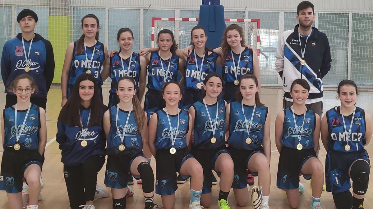 El Club Baloncesto O Meco gana los títulos arousanos de categoría infantil