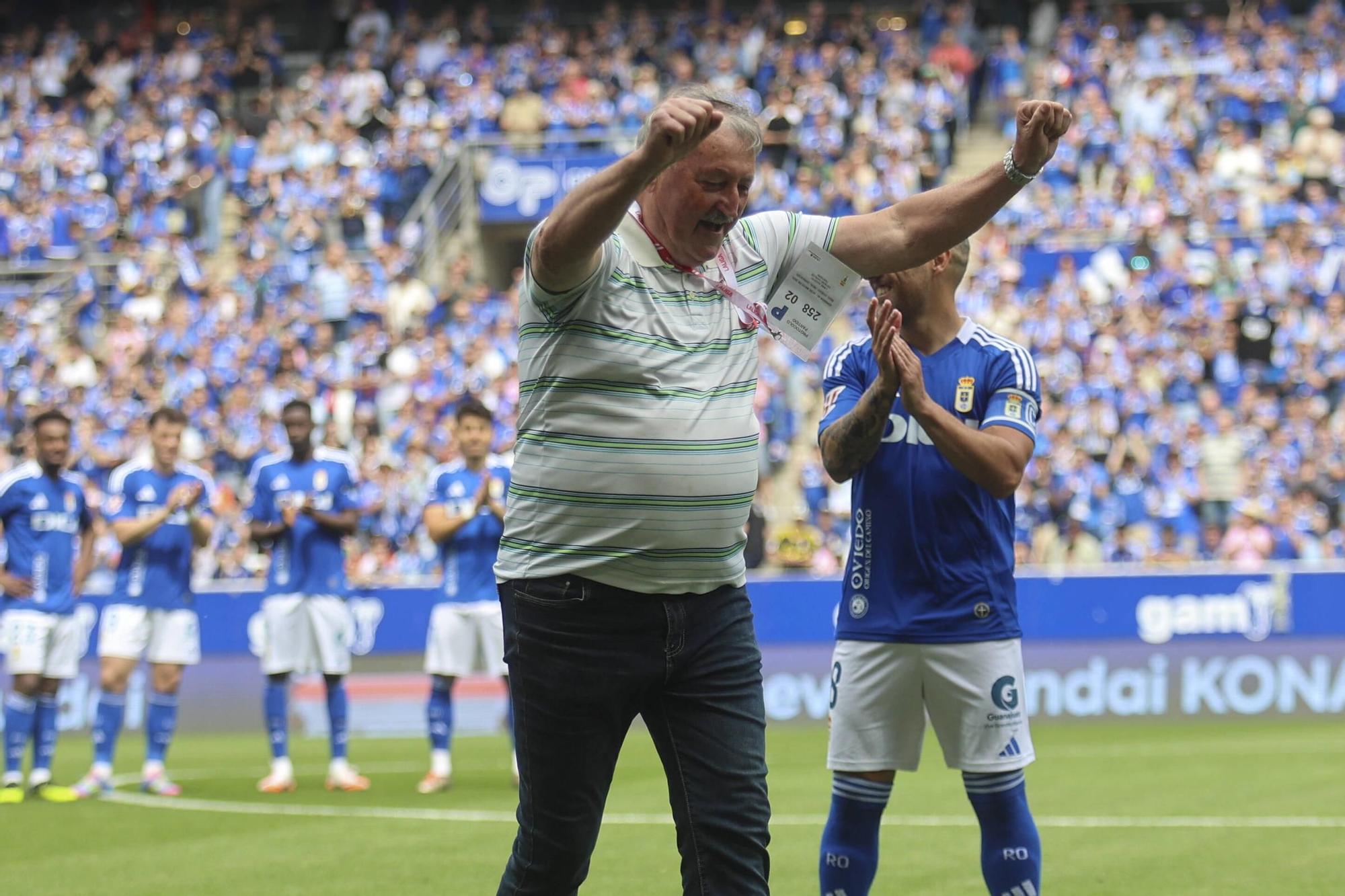EN IMÁGENES: Ambientazo en la valiosa victoria del Oviedo contra el Zaragoza