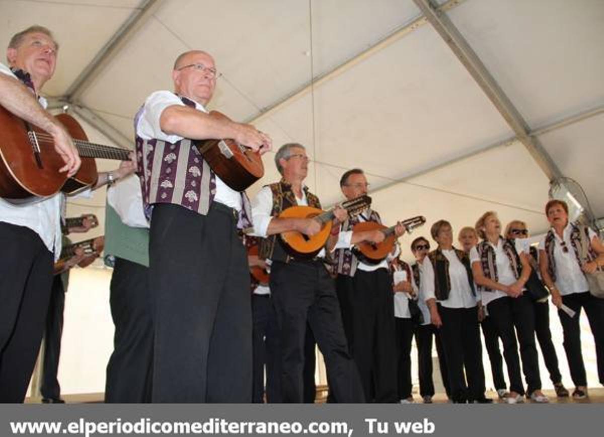 GALERÍA DE FOTOS - Xocolatada a les Fonts del Llosar i actuació de la Rondalla