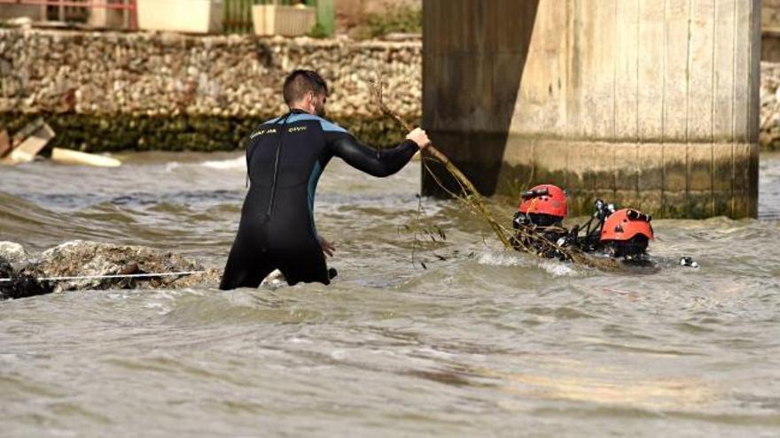 Inundaciones en Mallorca | El mal tiempo impide la búsqueda de Arthur por mar