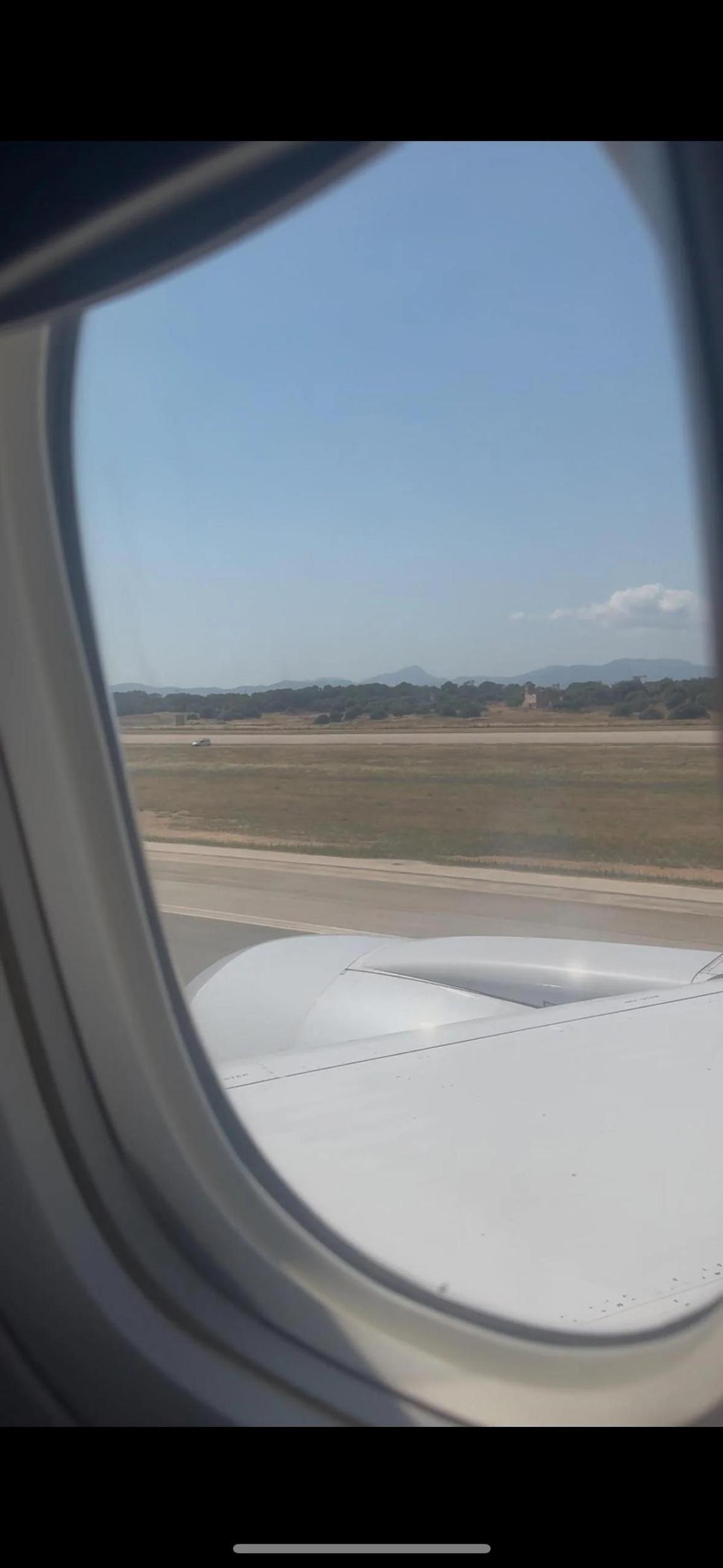 Nach der Landung in Palma der zunächst nach Newark zurückgekehrten United-Airlines-Maschine.