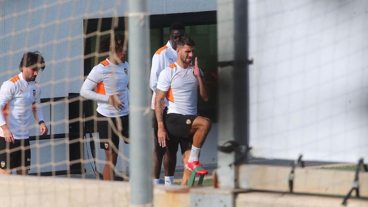 Soler, ausente en Sevilla, entrenó ayer en Paterna. | F.CALABUIG