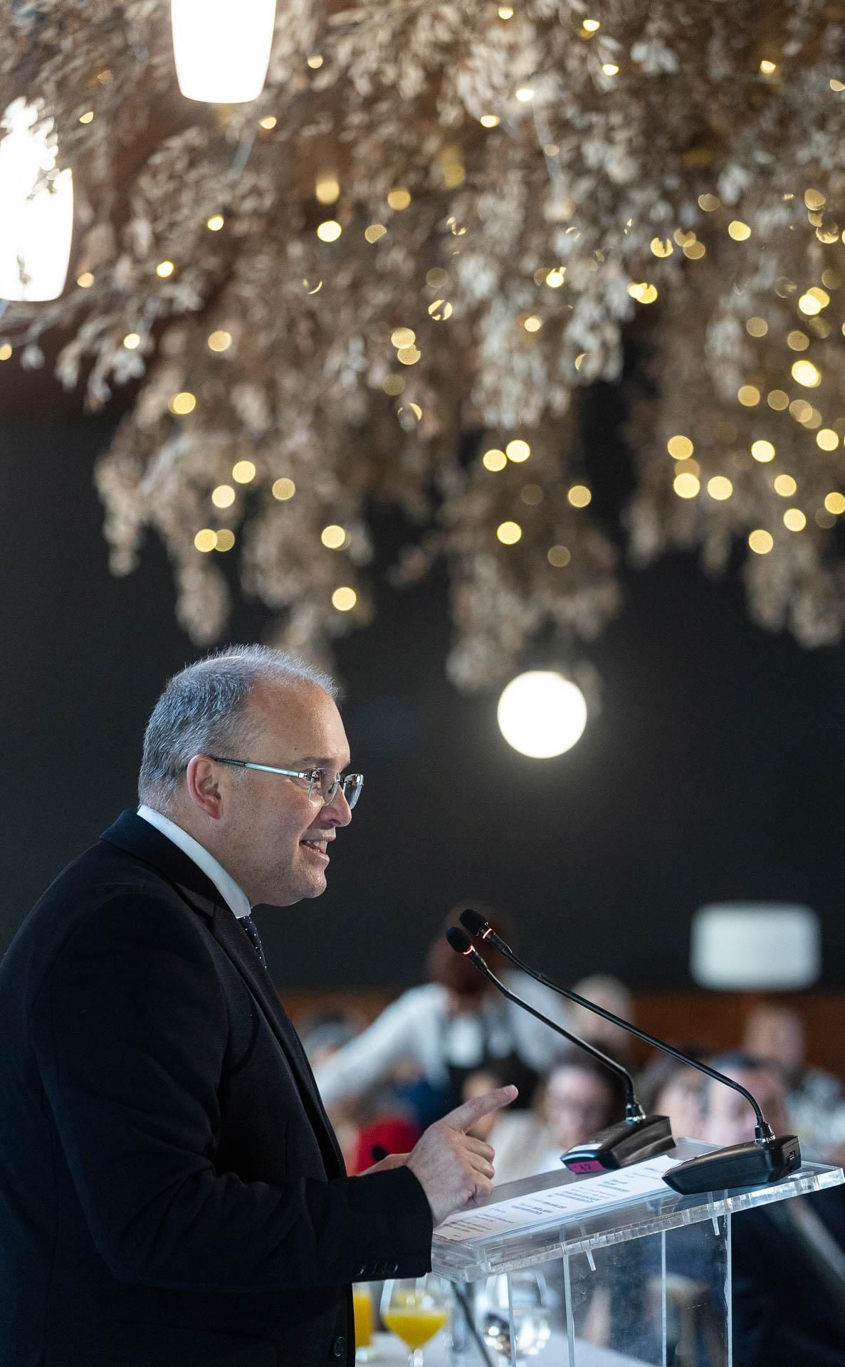 Miguel Tellado participa en el Foro Información