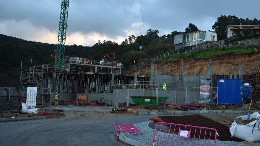 Estado actual de las obras de construcción del nuevo colegio Igrexa de Chapela. // FdV