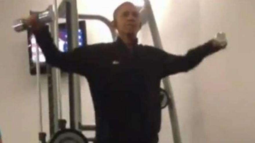 Obama se 'machaca' en el gimnasio