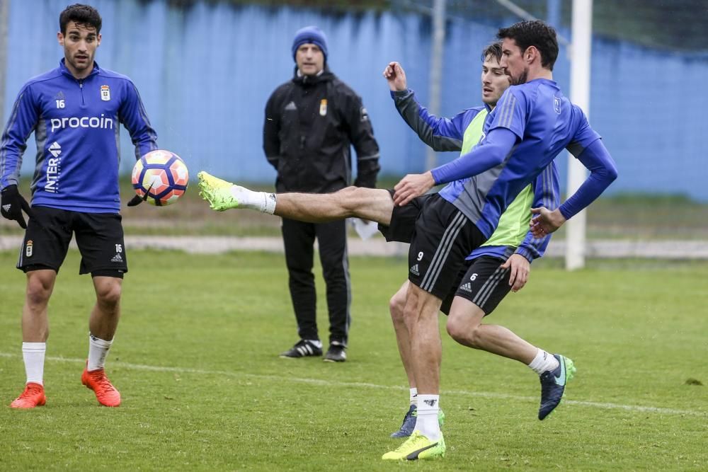 Entrenamiento del Real Oviedo en El Requexón