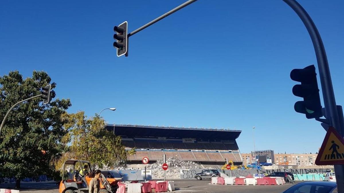 Obras de demolición del estadio Vicente Calderón