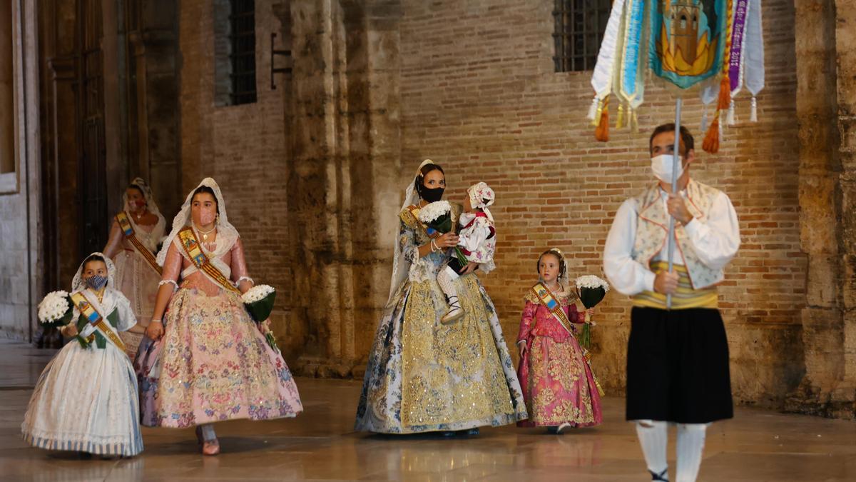 Búscate en el primer día de Ofrenda por las calles del Mar y Avellanas entre las 21:00 y 22:00 horas