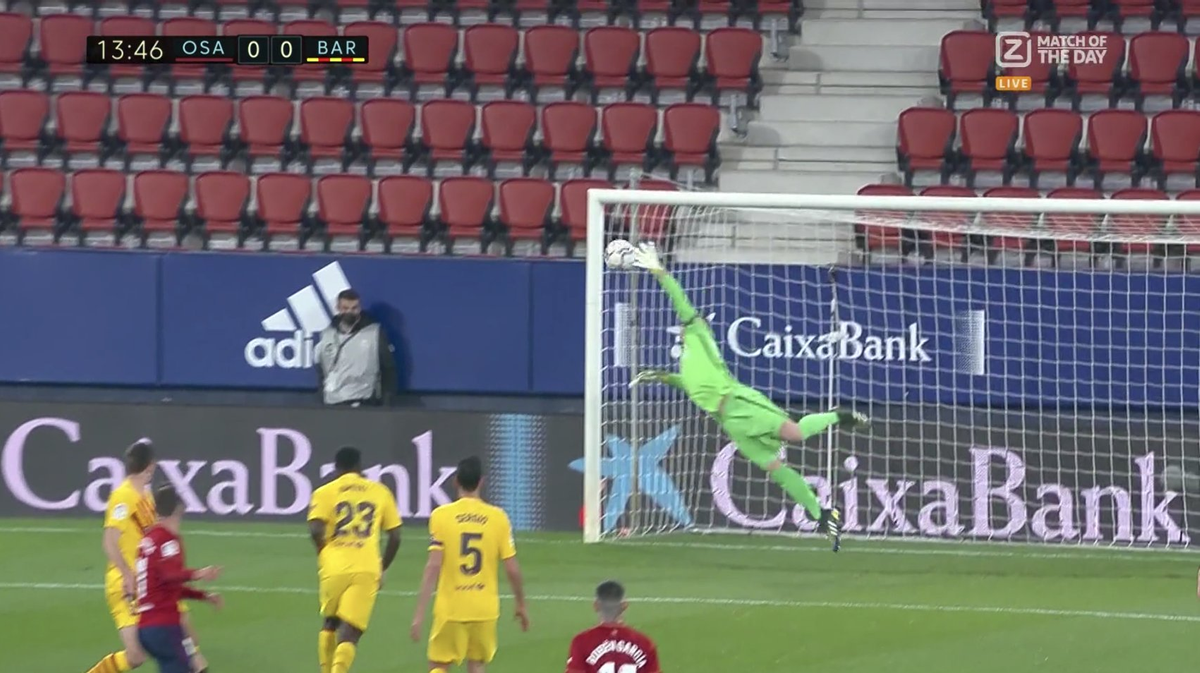 La mano que ha sacado Ter Steguen para evitar el 1-0