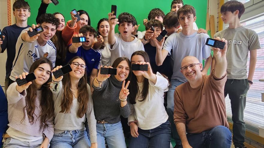 Un colegio de Zaragoza &#039;deja&#039; a sus alumnos sin redes sociales toda la semana: &quot;He conectado conmigo mismo&quot;