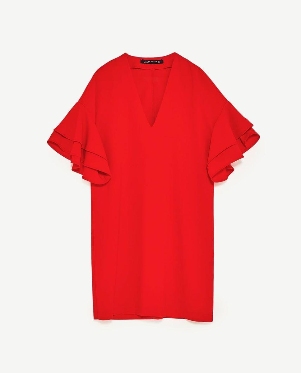 Vestido invitada: diseño rojo
