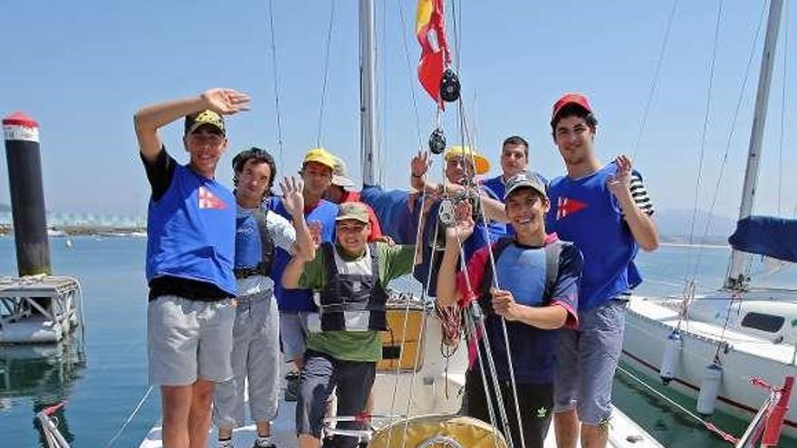 El Monte Real clausura su curso de vela adaptada