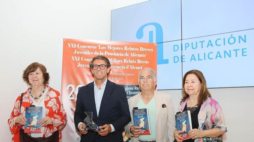 Más de 22.000 alumnos de Alicante participan en el concurso de relatos breves impulsado por la Diputación