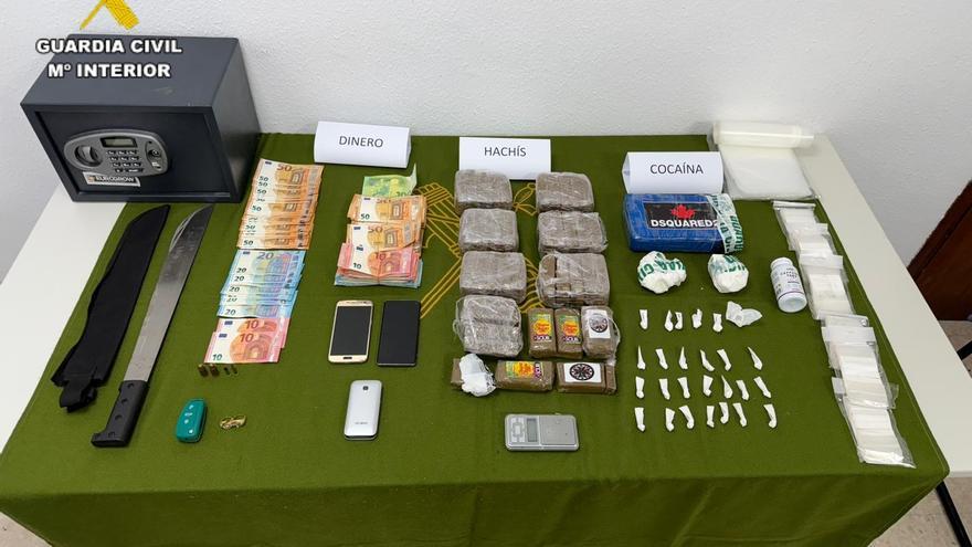 Golpe al narcotráfico en Sevilla y Badajoz: cae una red que abastecía de droga a la Sierra Norte