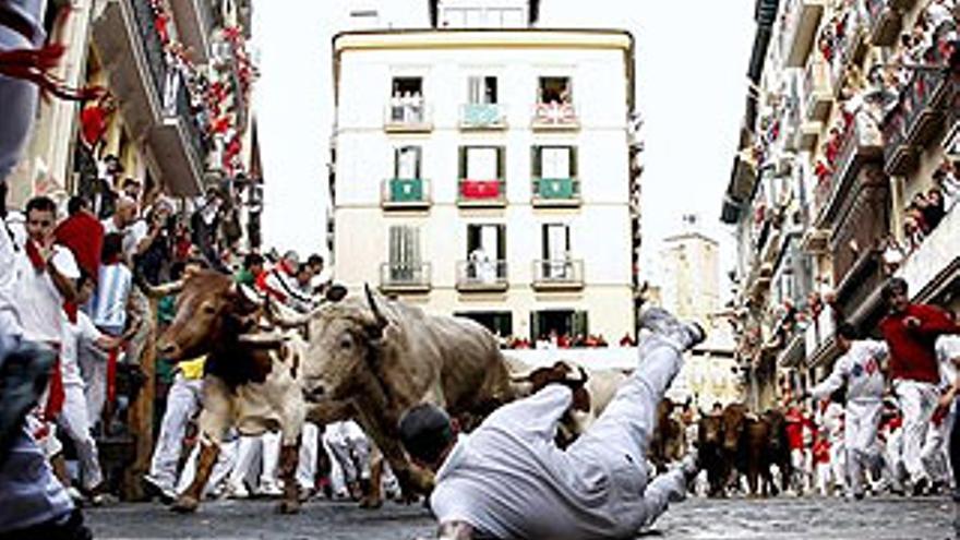 El último encierro de San Fermín, rápido y limpio