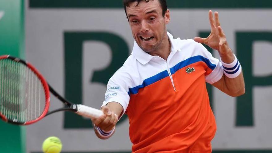 Bautista vence a Coric y accede a octavos de final en Roland Garros