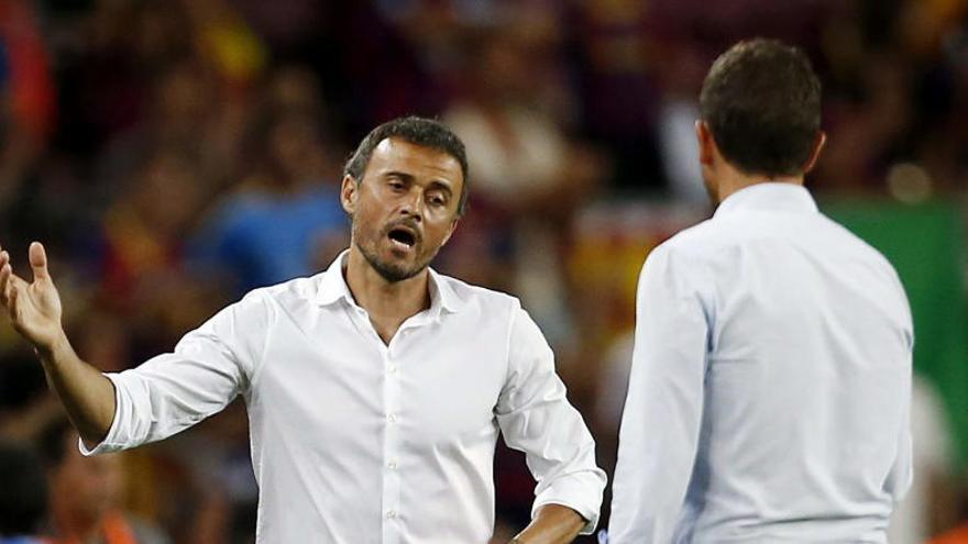 Luis Enrique durante el partido ante el Málaga.