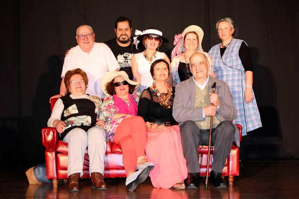 'Repouso absoluto' Teatro do Solpor Santiago (senior)