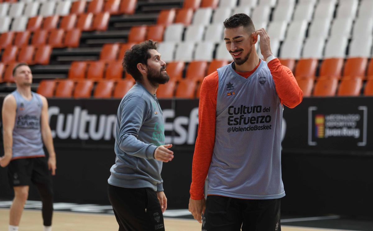 Entrenamiento previo al partido de Euroleague frente al Anadolu Efes Istanbul