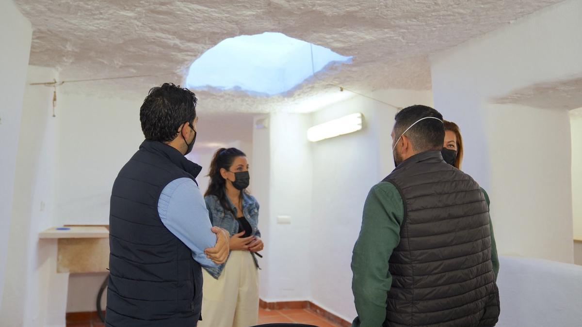 Visita del alcalde Sagredo a las instalaciones