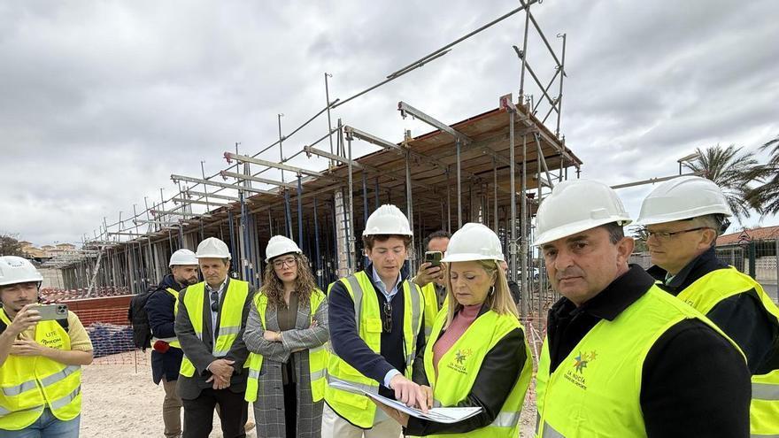 La consellera de Educación visita las obras del Tercer Colegio de La Nucía